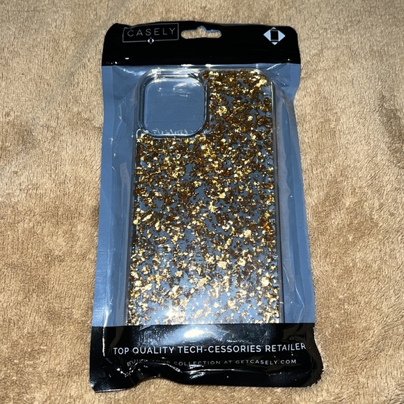 iPhone 12 pro max case - Picture 3 of 5